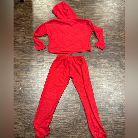 Cheryl Creations Girls Red Matching Sweatsuit Size Small - Picture 6 of 6